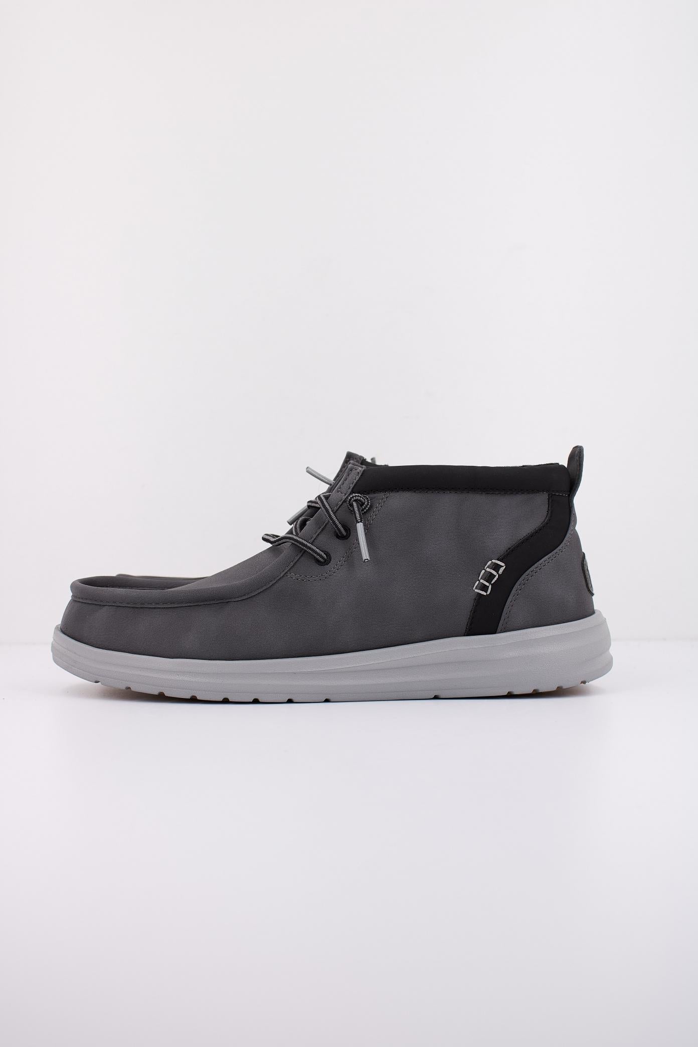 HEY DUDE WALLY MID GRIP R CLASSIC en color GRIS (1)