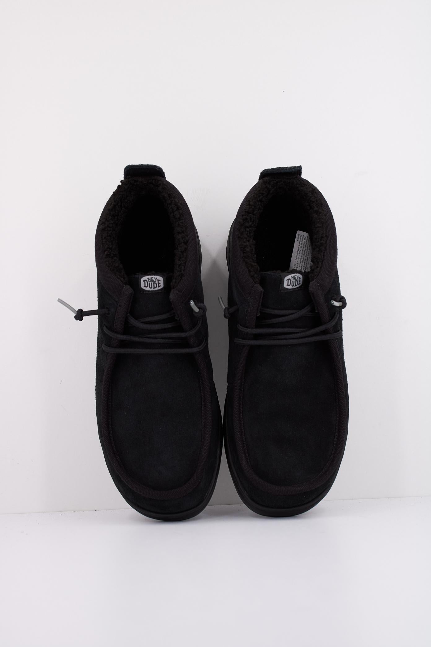 HEY DUDE WALLY MID GRIP R WARMTH en color NEGRO (3)