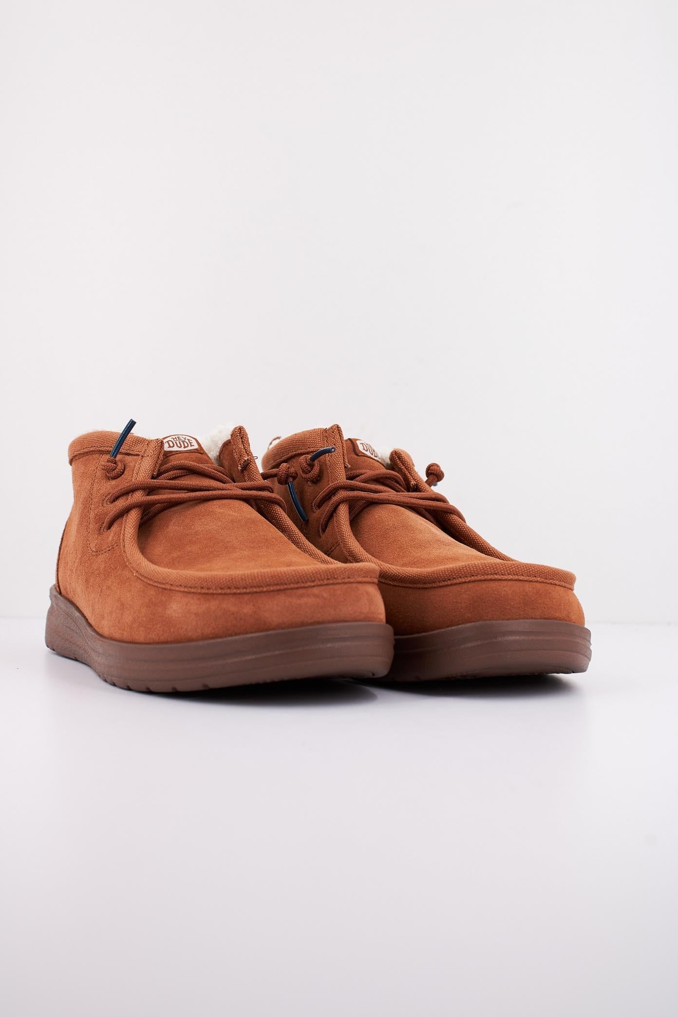 HEY DUDE WALLY MID GRIP R WARMTH en color MARRON (2)