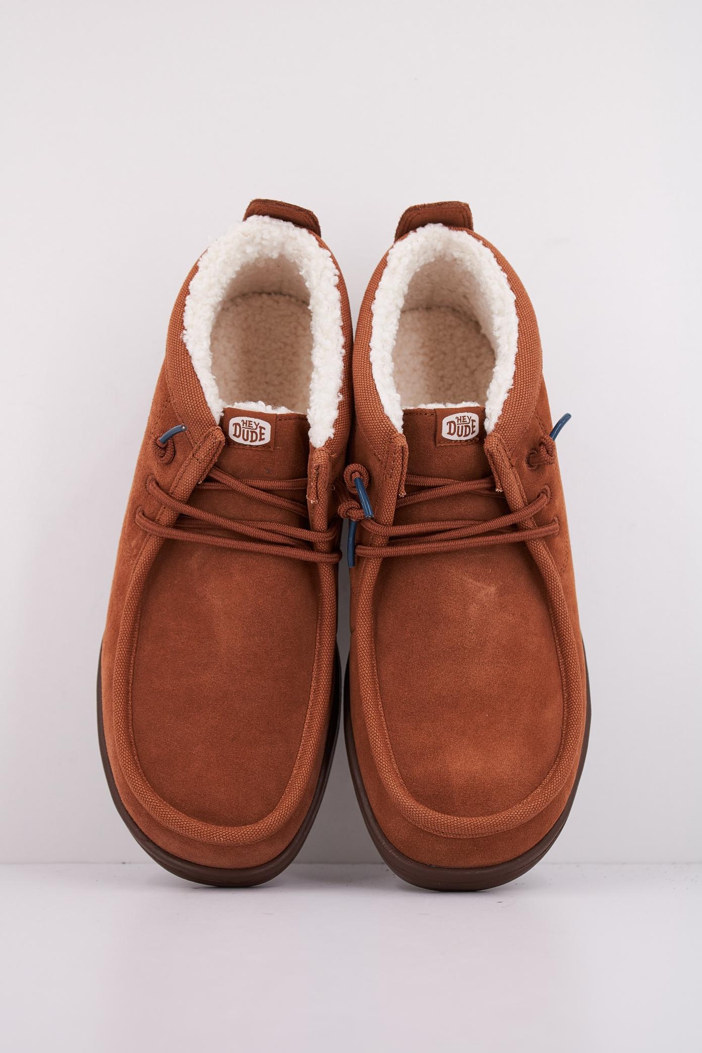 HEY DUDE WALLY MID GRIP R WARMTH en color MARRON (3)