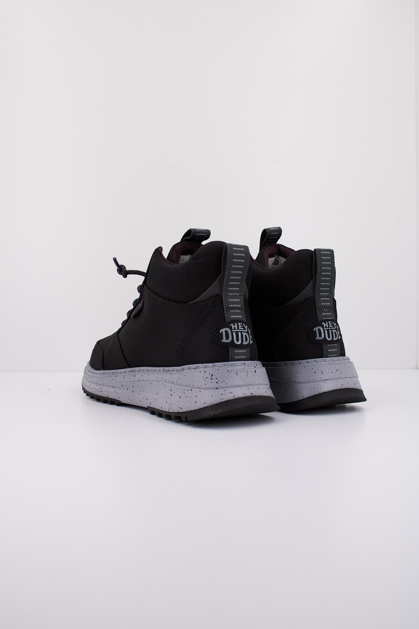 HEY DUDE TAHONE NYLON en color NEGRO (4)