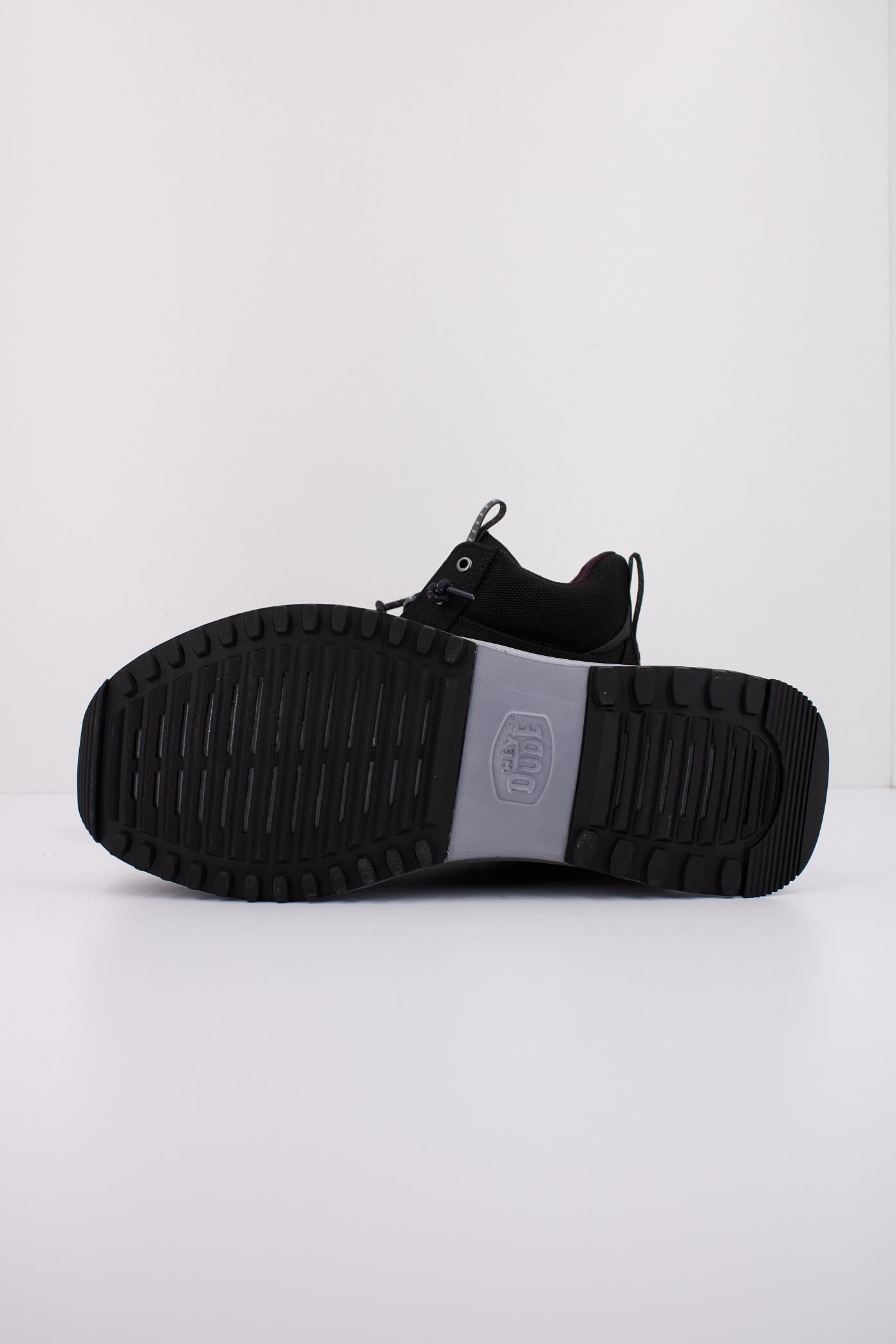 HEY DUDE TAHONE NYLON en color NEGRO (5)