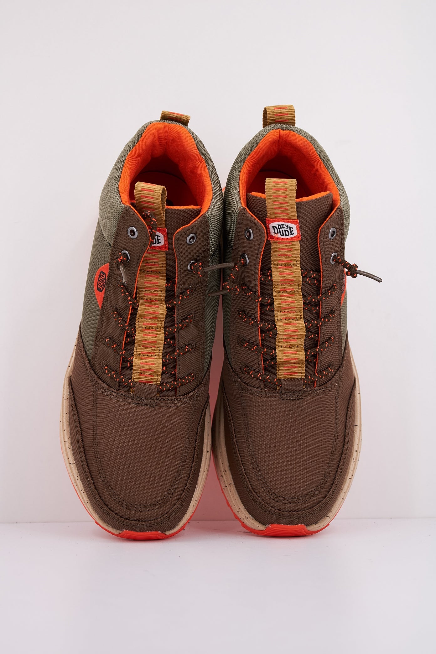 HEY DUDE TAHONE NYLON en color MARRON (3)