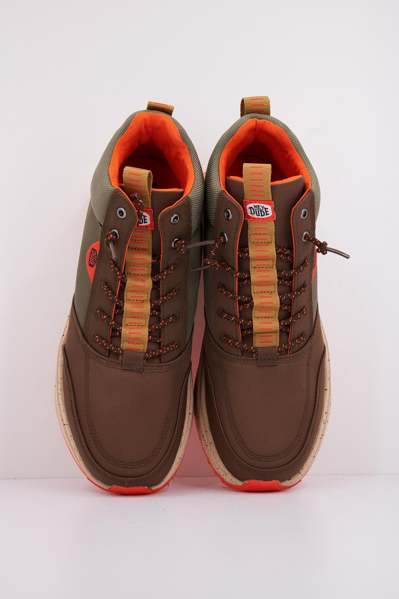 HEY DUDE TAHONE NYLON en color MARRON (3)
