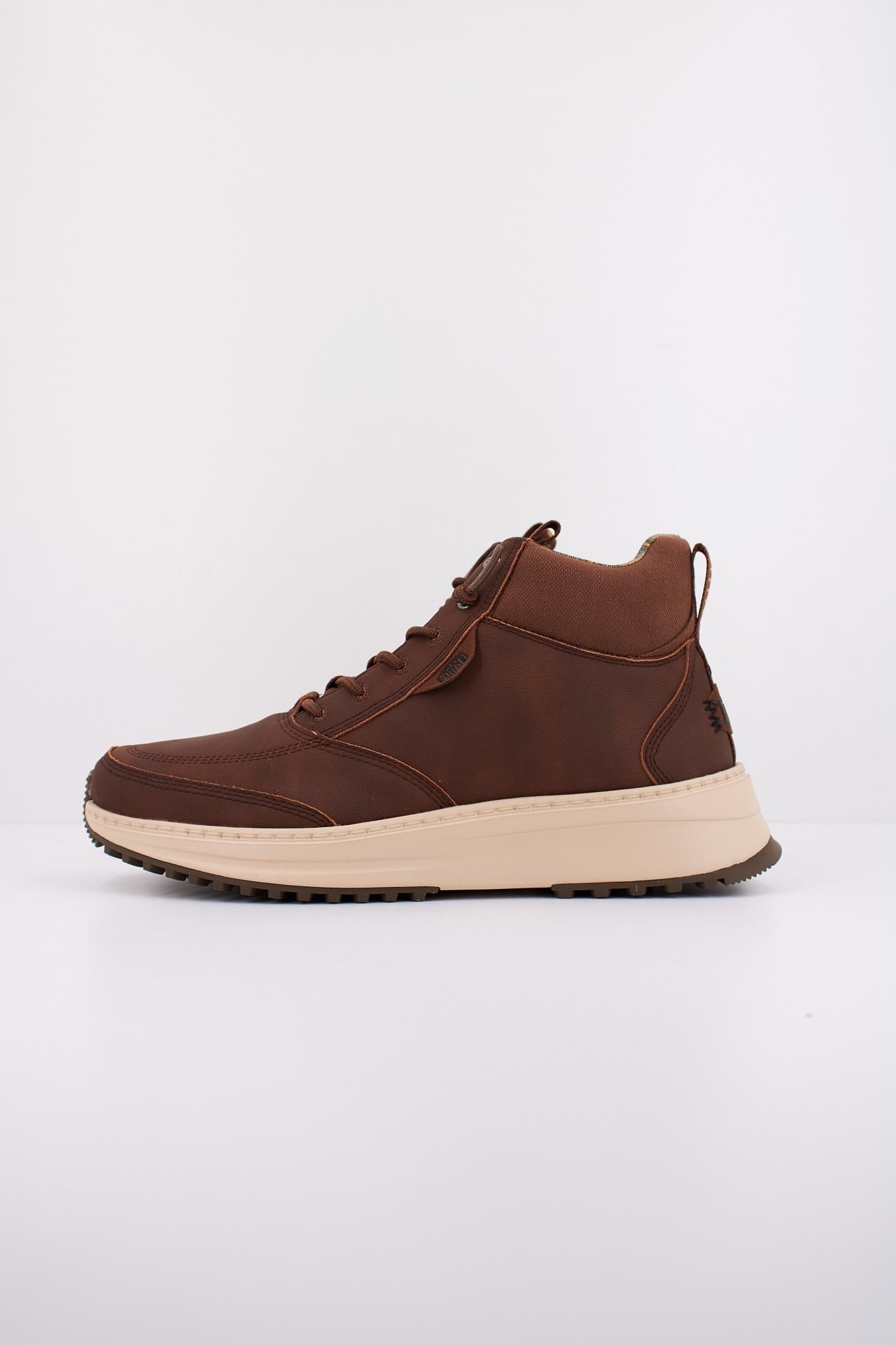 HEY DUDE TAHOE CLASSIC en color MARRON (1)