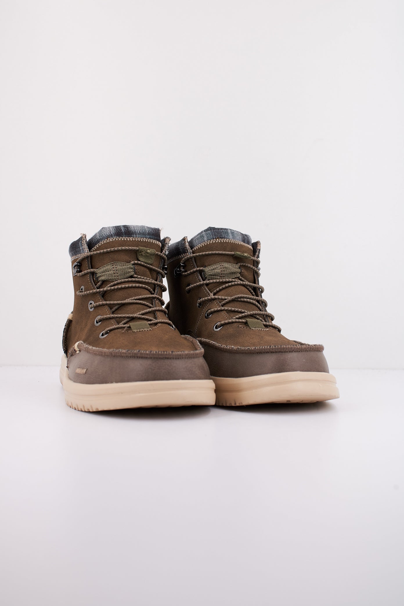 HEY DUDE BRADLEY CLASSIC en color VERDE (2)