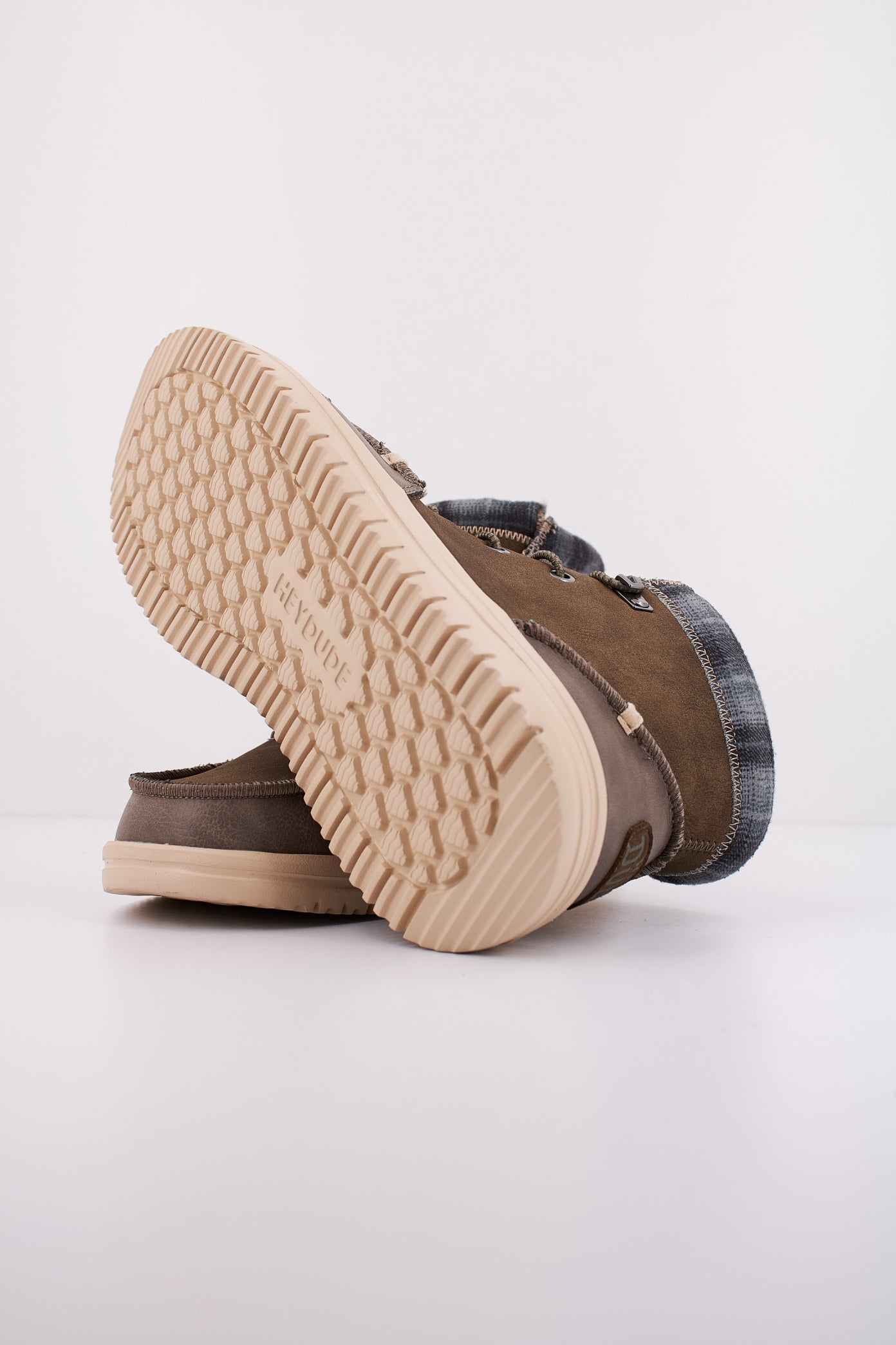 HEY DUDE BRADLEY CLASSIC en color VERDE (5)
