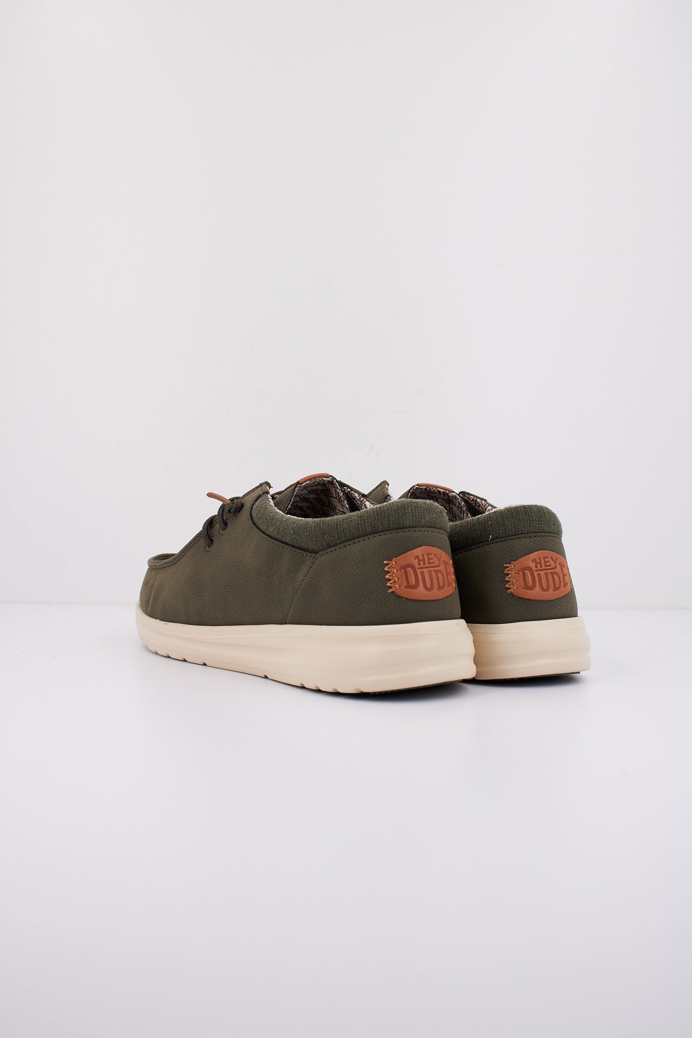 HEY DUDE PAUL CLASSIC en color VERDE (4)