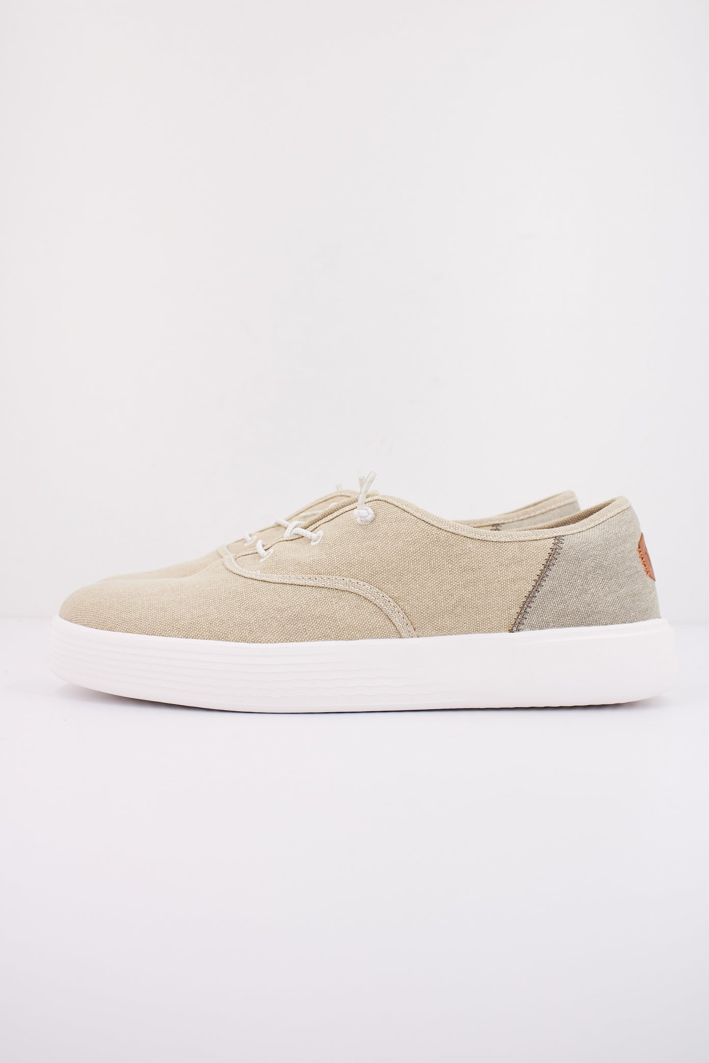 HEY DUDE CONWAY CRAFT LINEN en color BEIS (1)