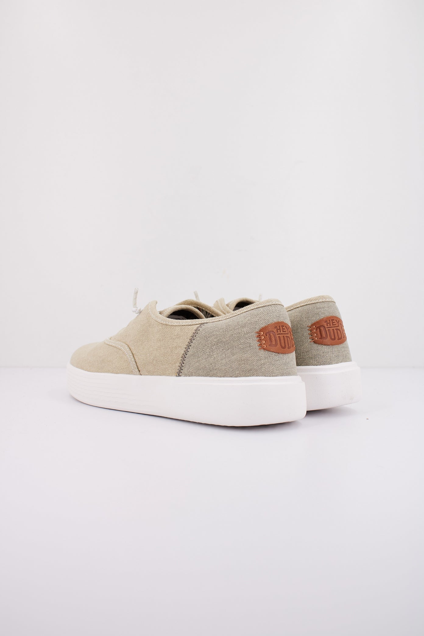 HEY DUDE CONWAY CRAFT LINEN en color BEIS (4)