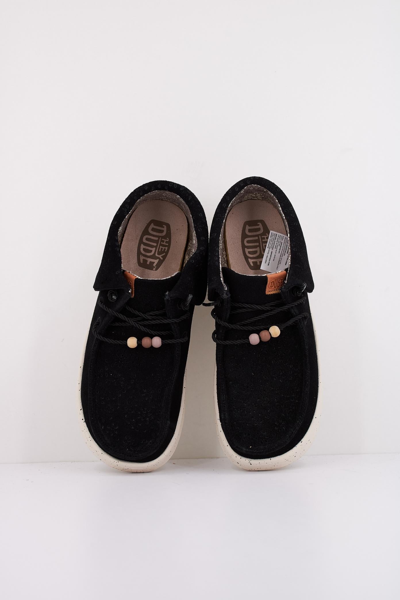 HEY DUDE WENDY PEAK FOLD BOOT en color NEGRO (3)