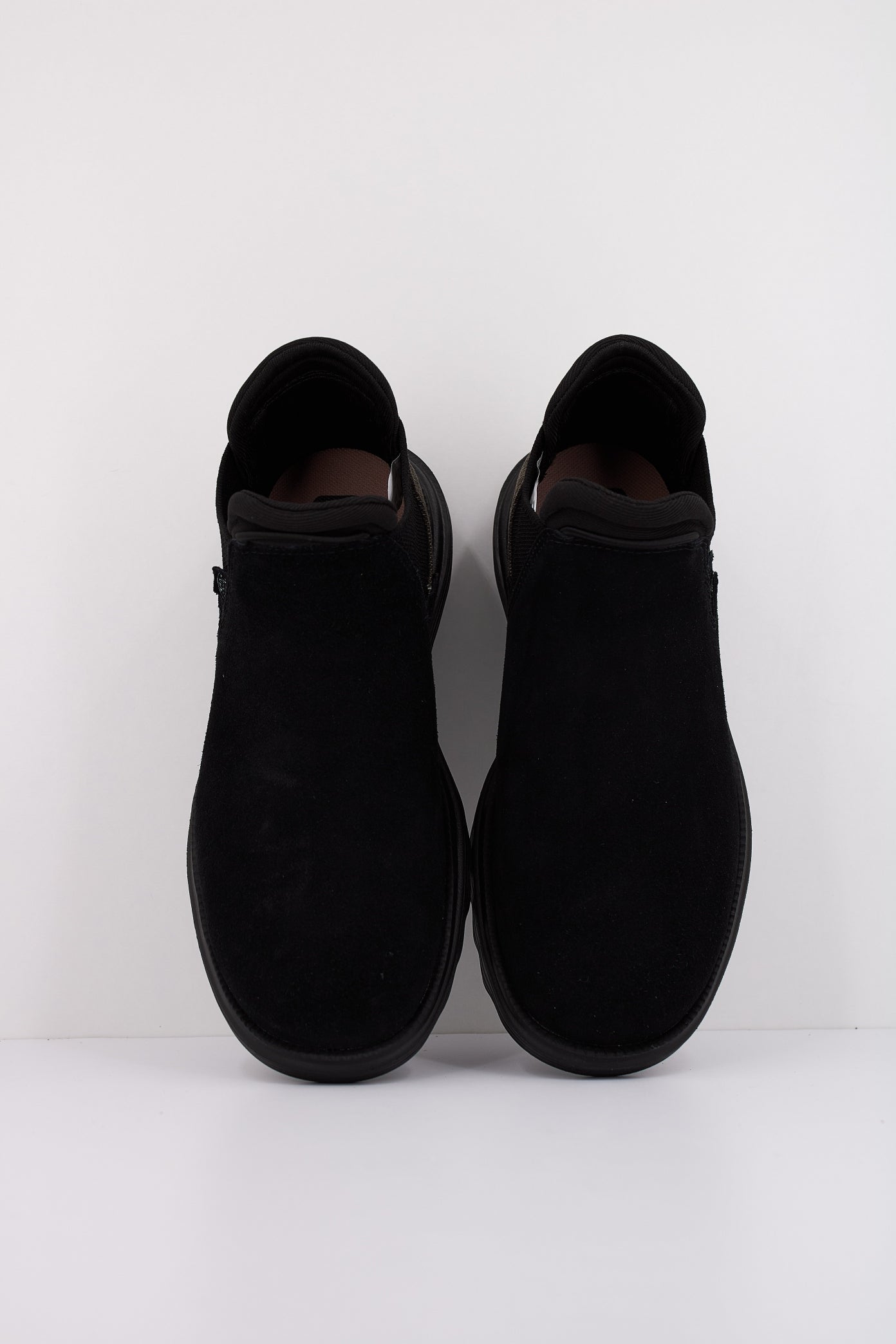 HEY DUDE BRANSON BOOT SUEDE en color NEGRO (3)