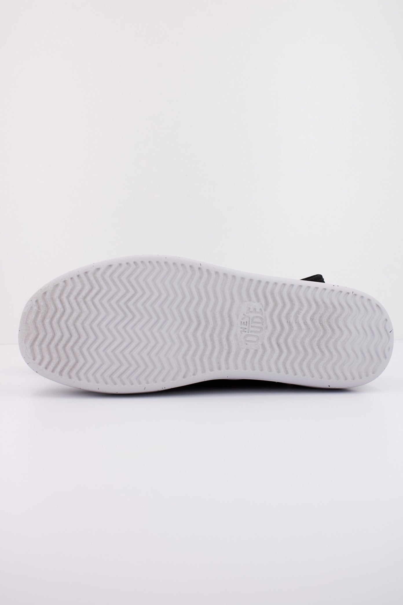 HEY DUDE CONWAY SPORT MESH en color NEGRO (5)