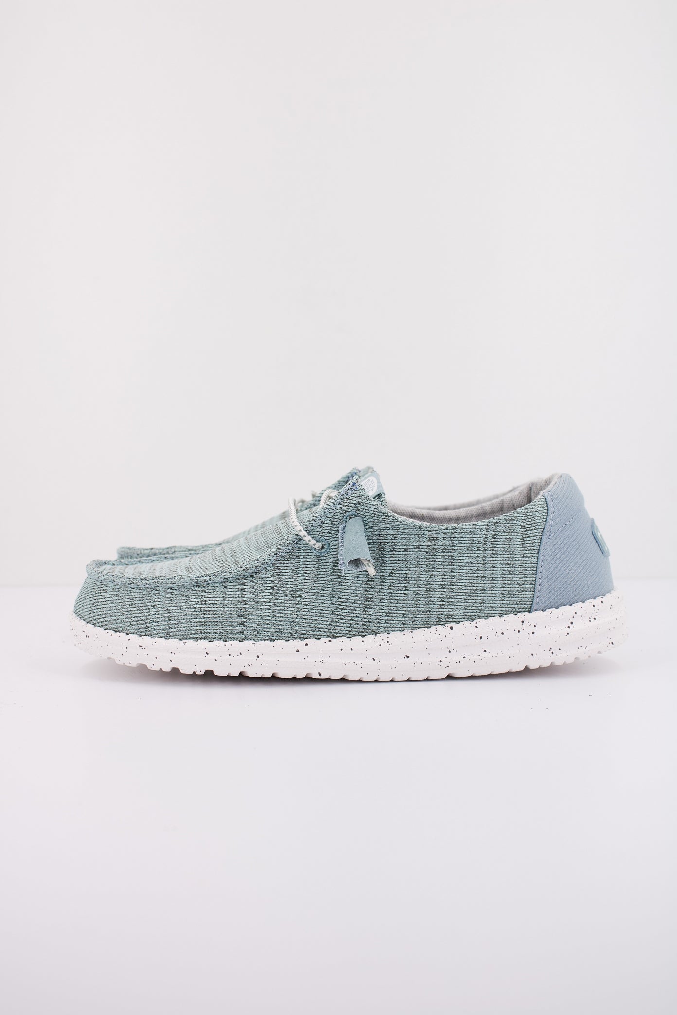 HEY DUDE WENDY SPORT MESH en color GRIS (1)