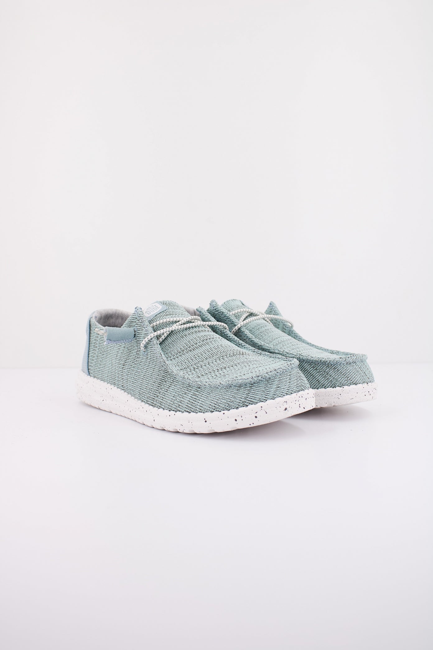 HEY DUDE WENDY SPORT MESH en color GRIS (2)