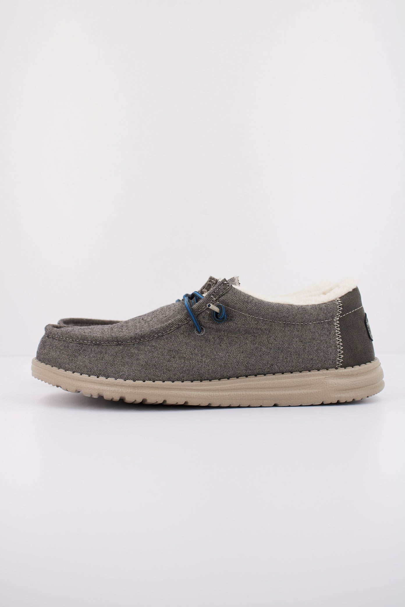 HEY DUDE WALLY HERRINGBONE en color MARRON (1)