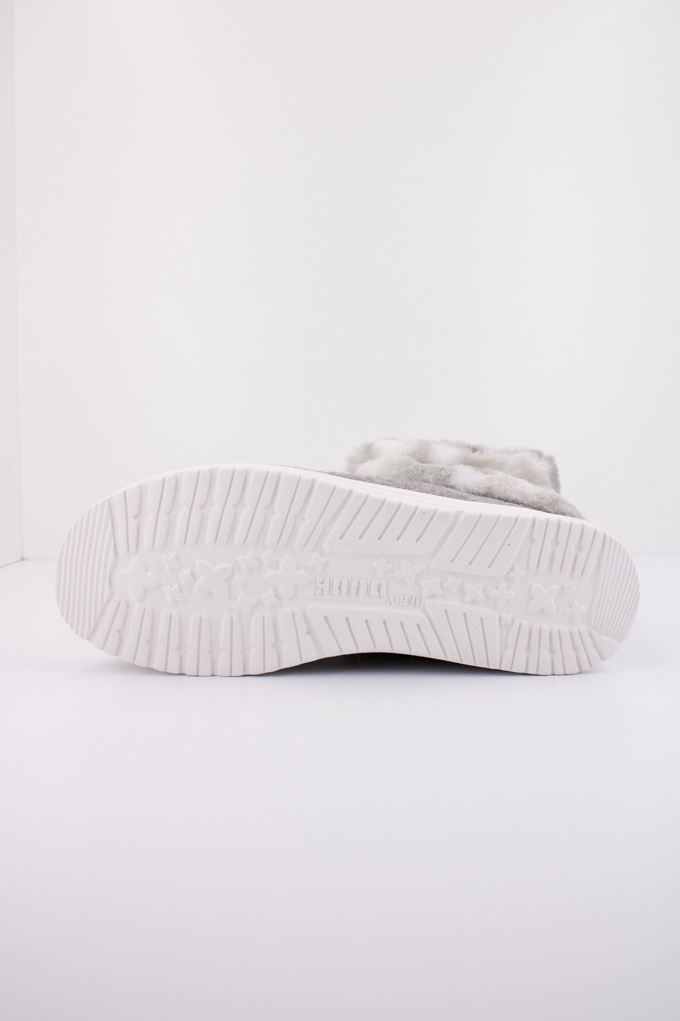 HEY DUDE WENDY FOLD en color GRIS (5)