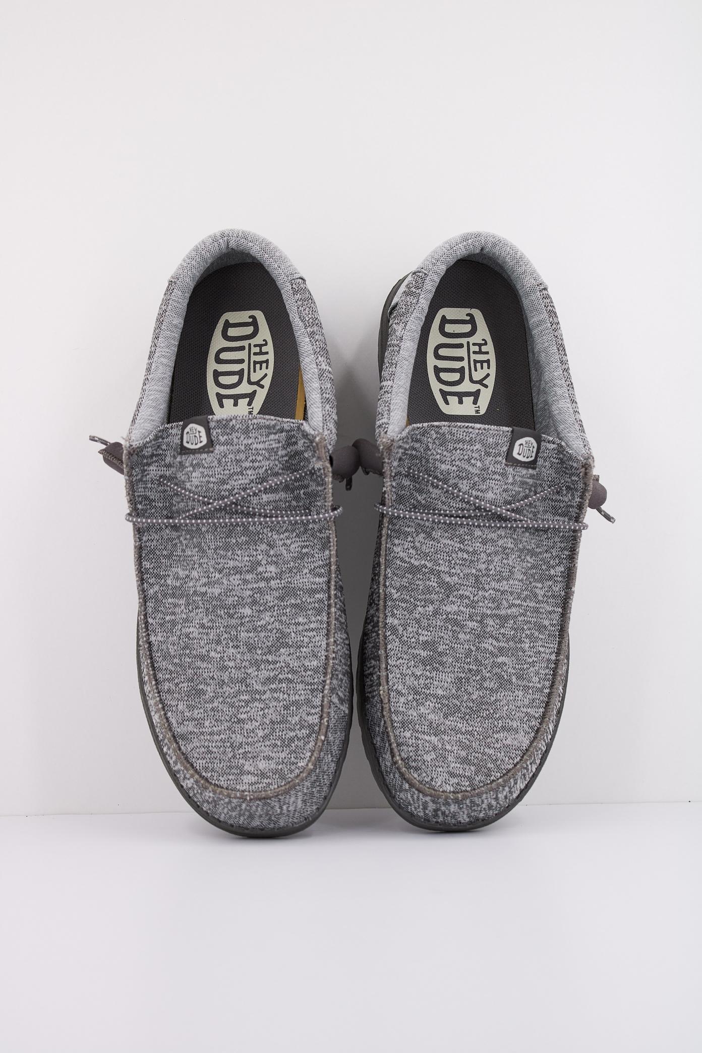 HEY DUDE WALLY SPORT KNIT en color GRIS (3)