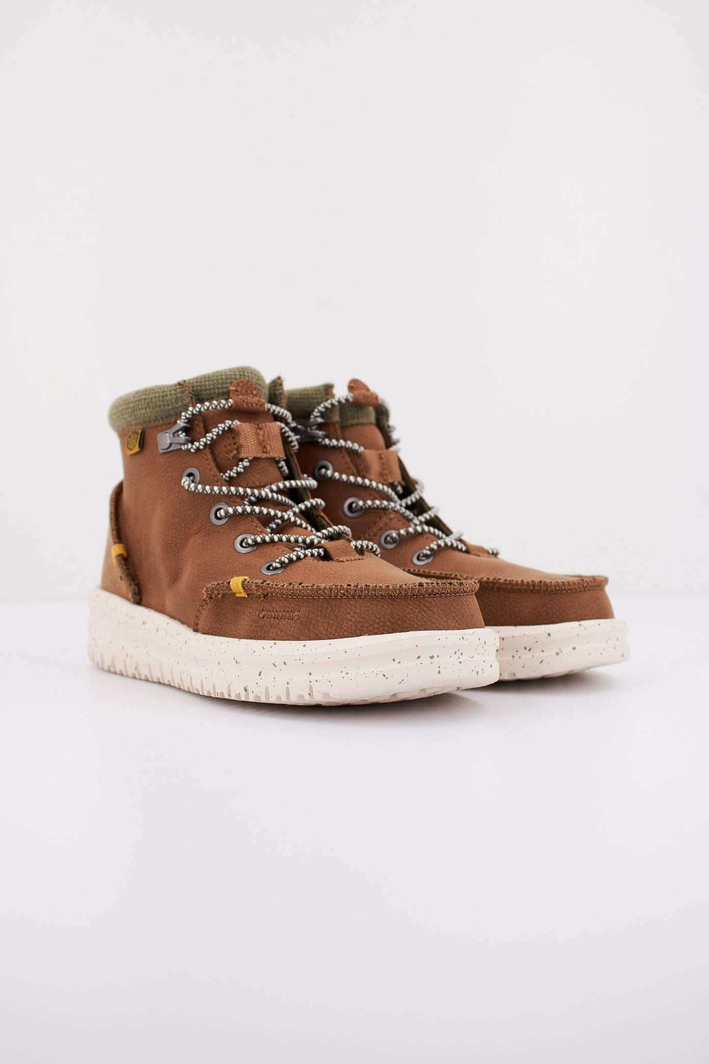 HEY DUDE BRADLEY YOUTH en color MARRON (2)