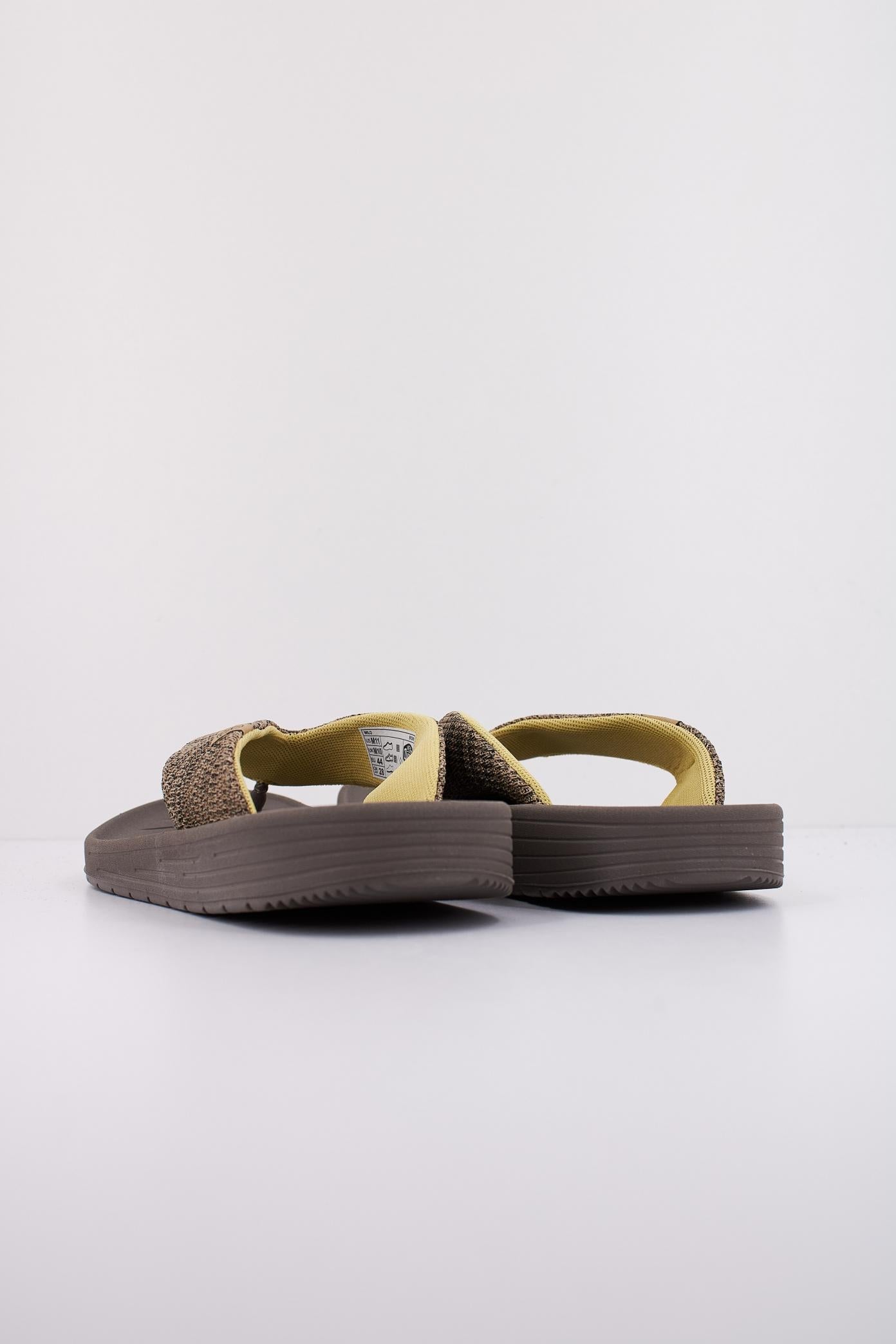 HEY DUDE MILO en color MARRON CLARO (4)