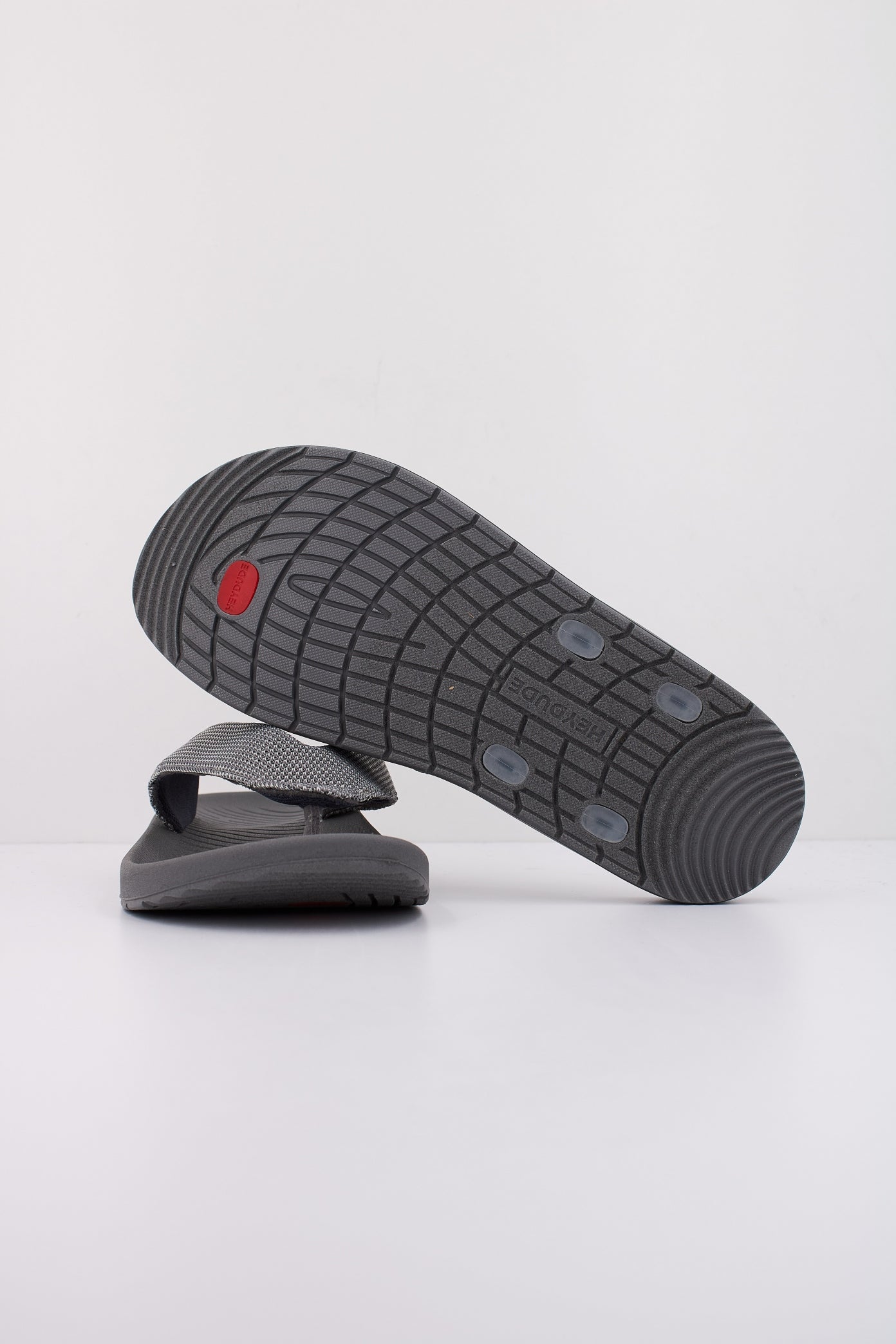 HEY DUDE MILO en color GRIS (5)