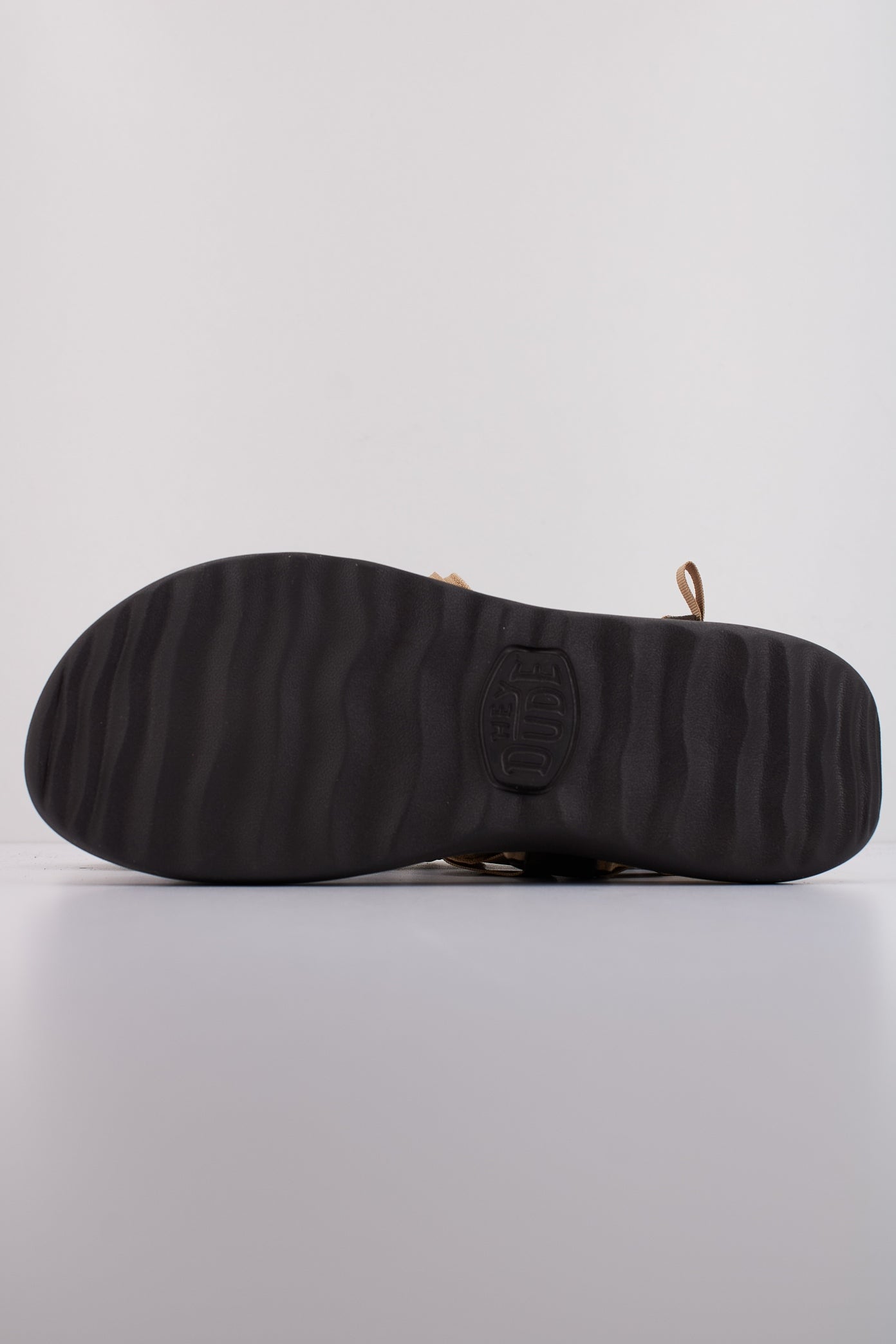 HEY DUDE PHOENIX en color MARRON CLARO (5)