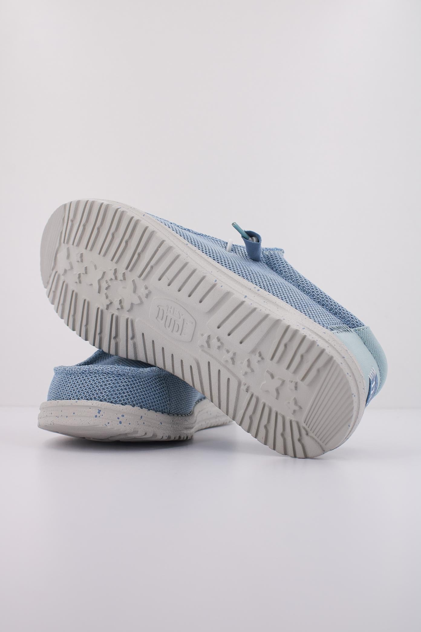 HEY DUDE WALLY STRETCH SOX en color AZUL (5)