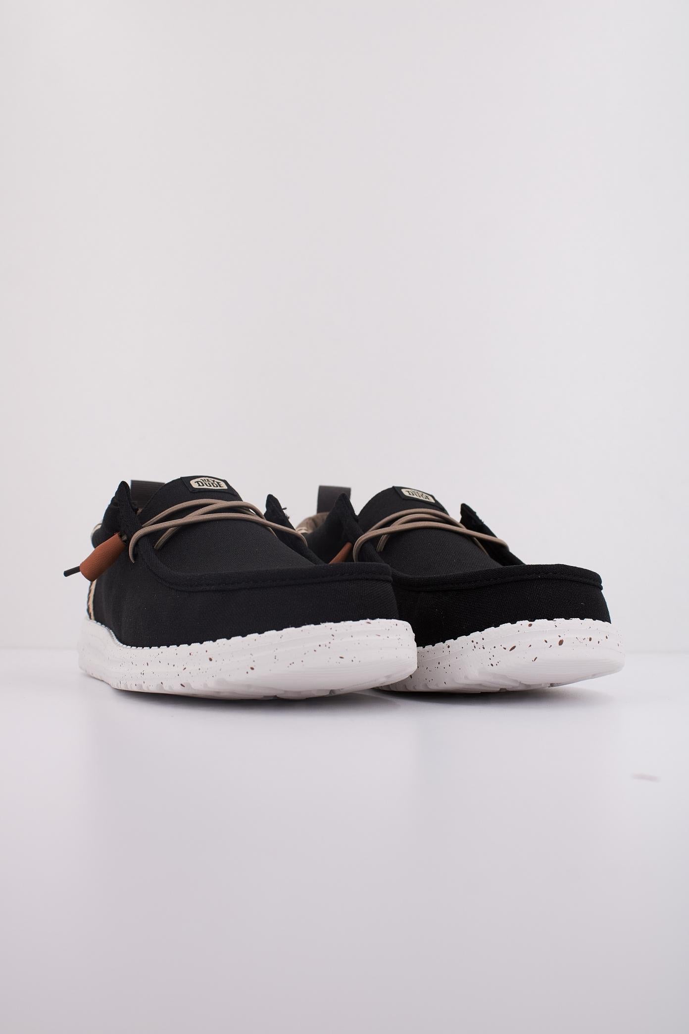 HEY DUDE WALLY SUMMER LINEN en color NEGRO (2)