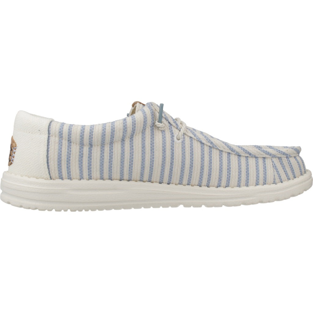 HEY DUDE WALLY RESORT en color BLANCO (4)