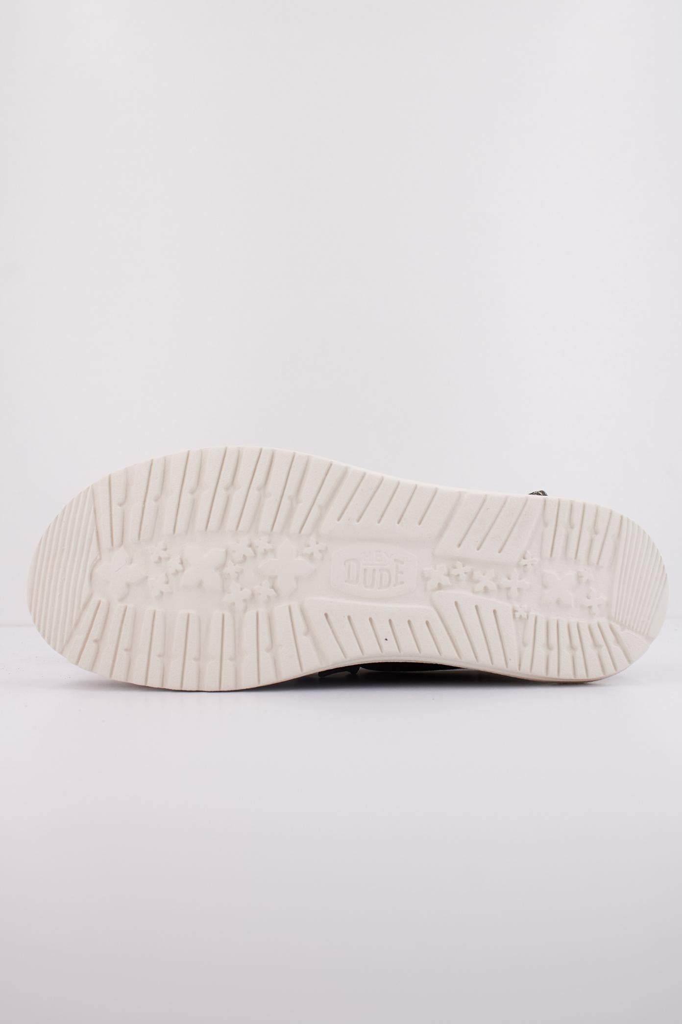 HEY DUDE WALLY FUNK BLOCK PRINT en color GRIS (5)