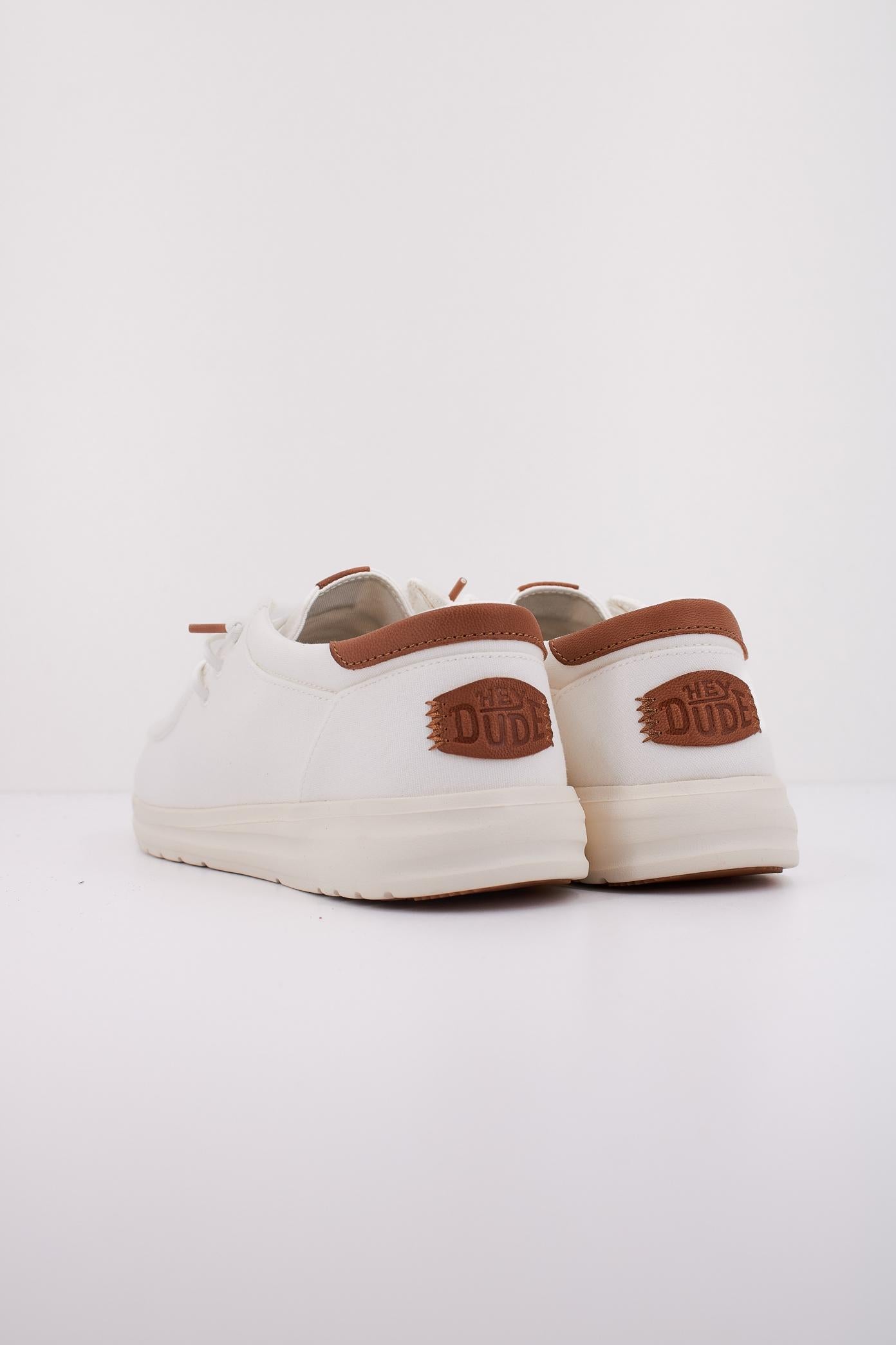 HEY DUDE PAUL CANVAS en color BLANCO (4)