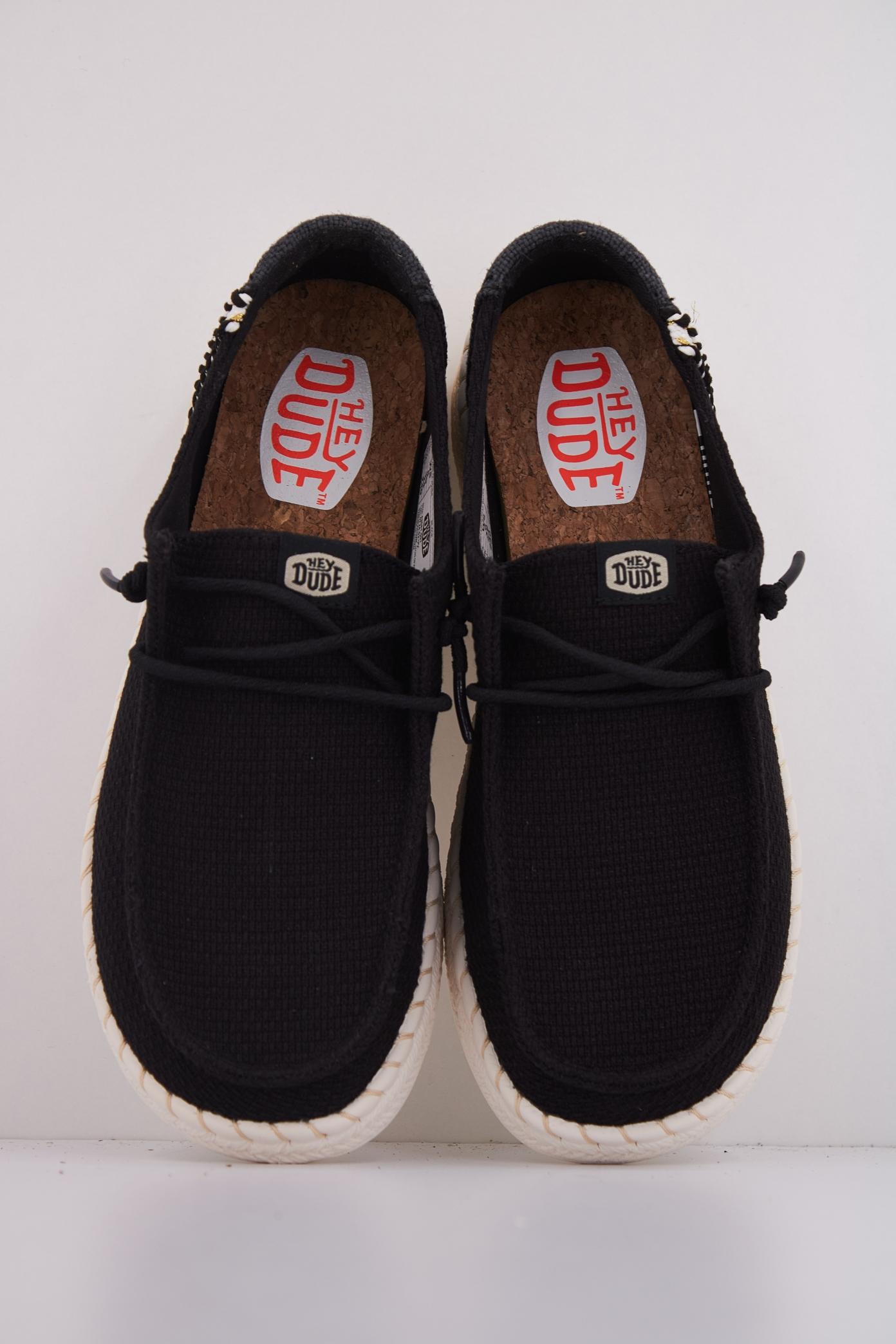 HEY DUDE WENDY ESPADRILLE WOVEN en color NEGRO (3)