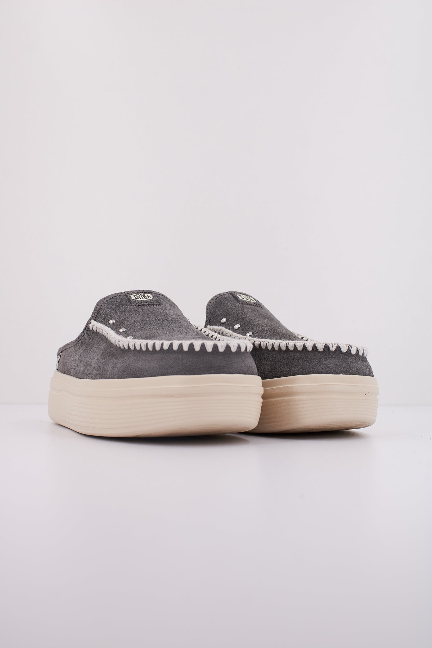 HEY DUDE AUSTIN LIFT WESTERN en color GRIS (2)