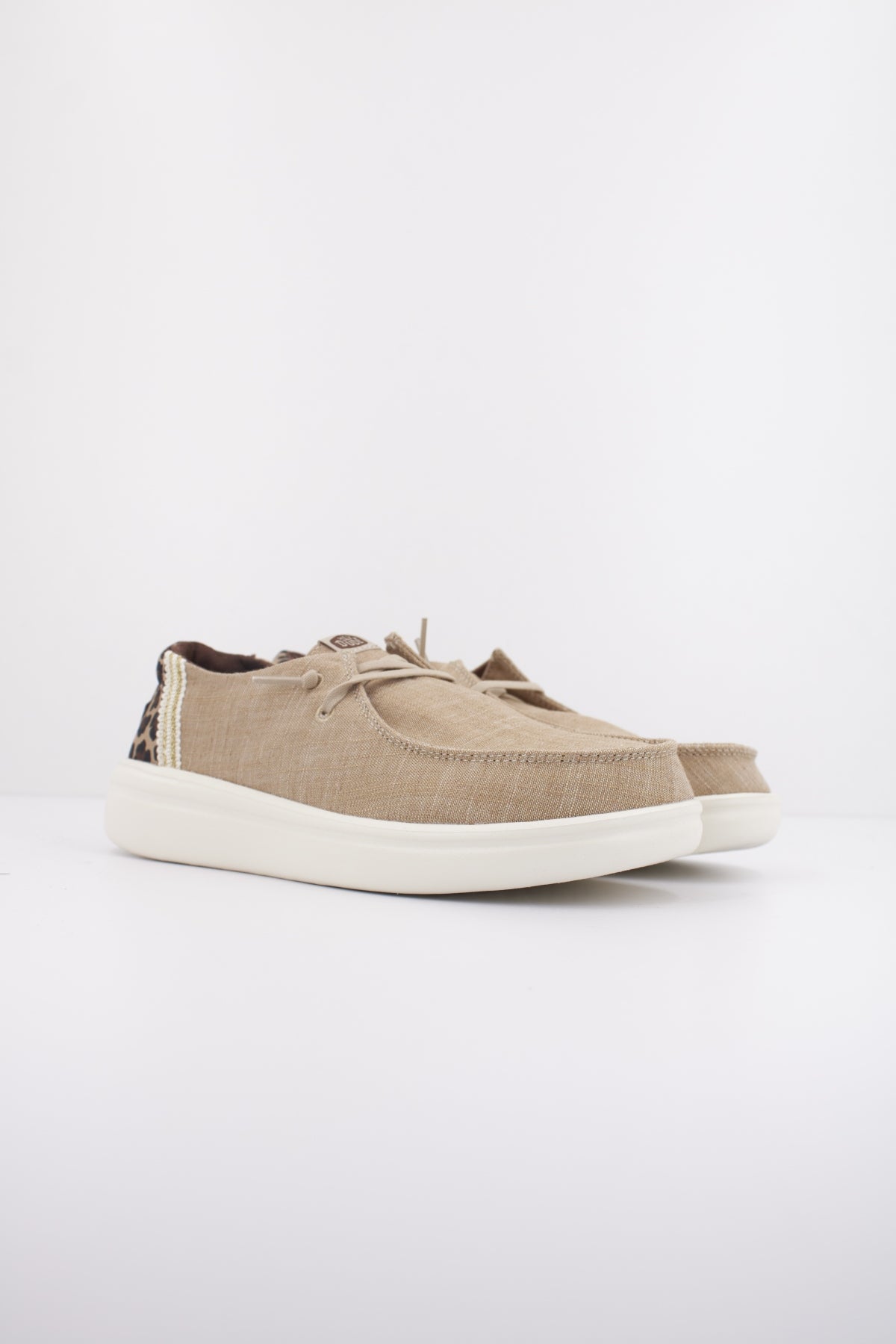 HEY DUDE WENDY RISE ANIMAL en color MARRON (2)