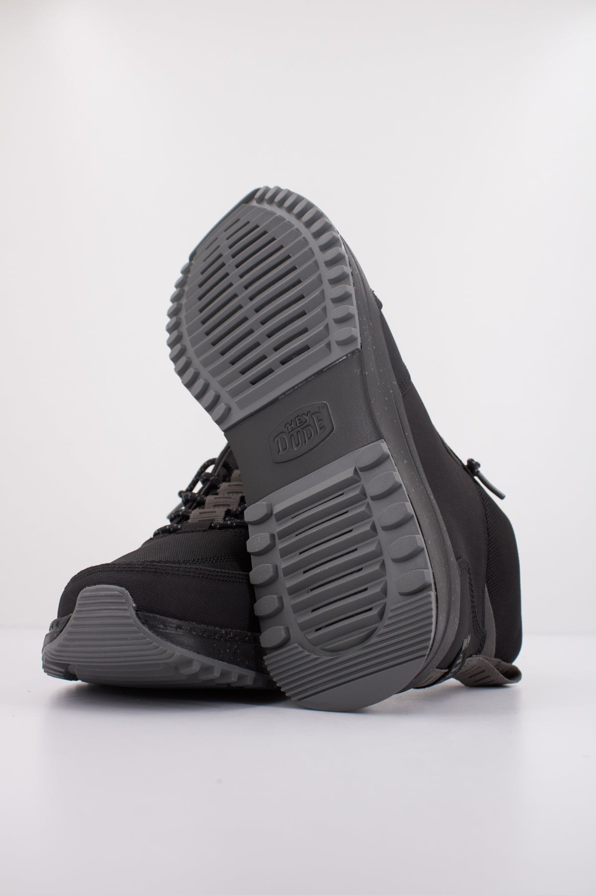 HEY DUDE TAHOE NYLON en color NEGRO (5)
