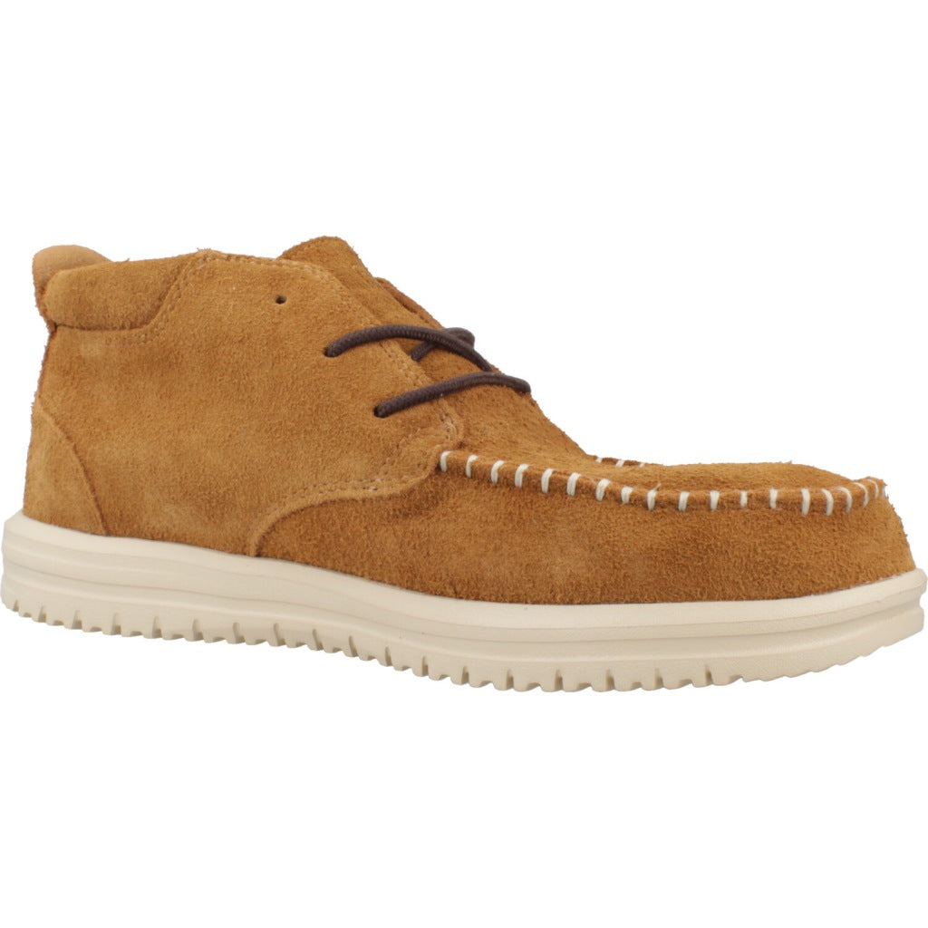 HEY DUDE WALLY NXT MID en color MARRON (5)