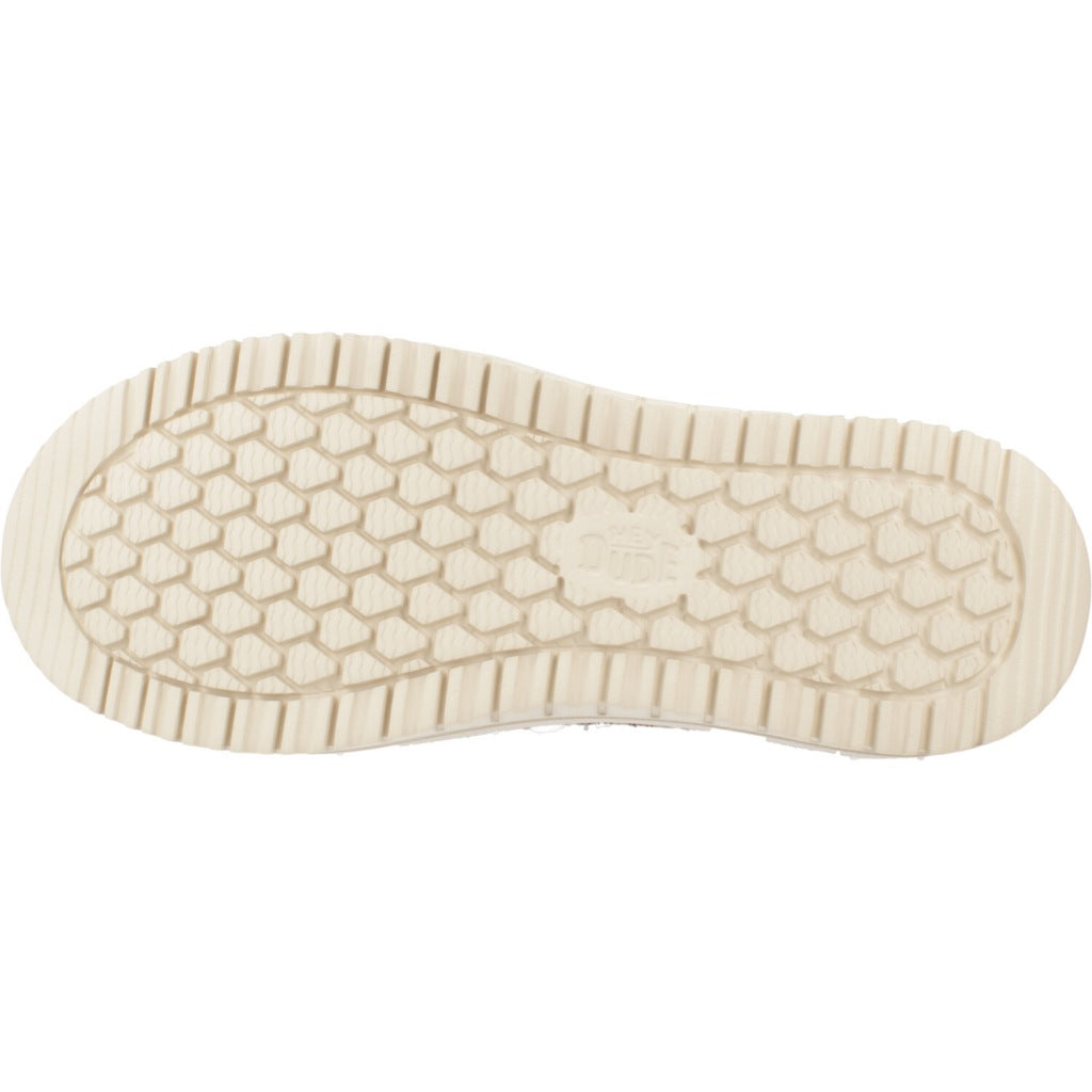 HEY DUDE WALLY NXT MOC en color MARRON (6)