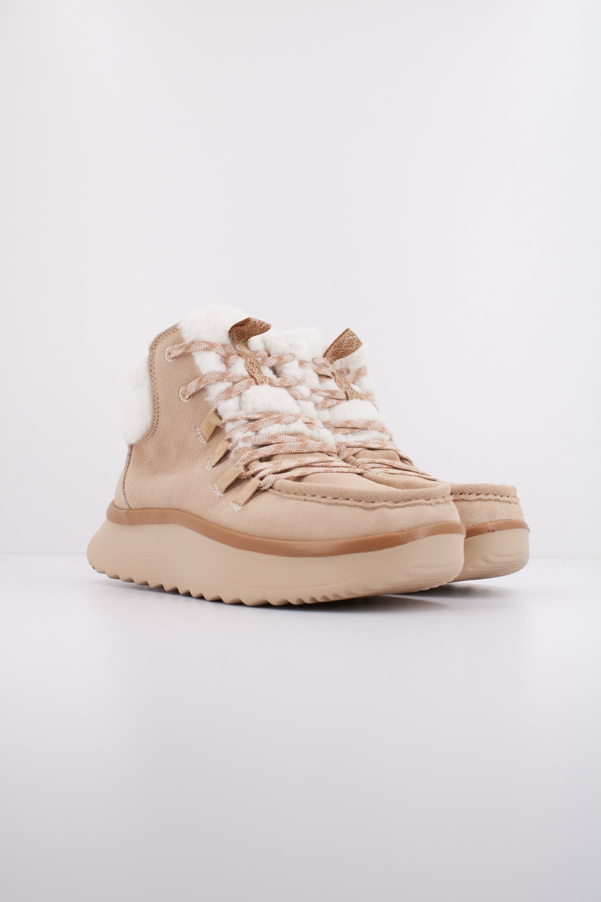 HEY DUDE WENDY PEAK APRES SUEDE C en color MARRON CLARO (2)