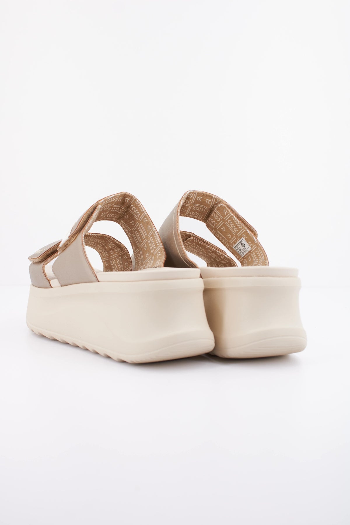 HEY DUDE DELRAY SLIDE CLASSIC en color ORO (4)