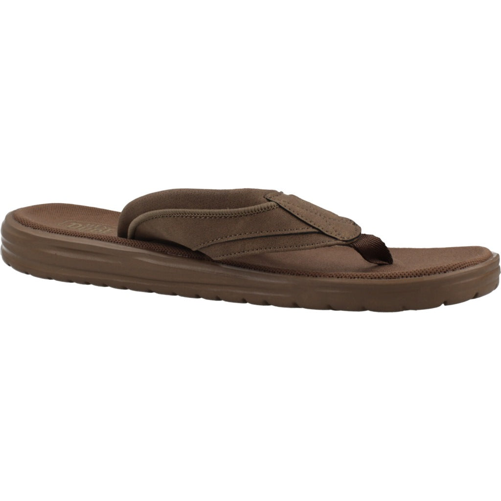 HEY DUDE CHANCLA SAMI en color MARRON (5)