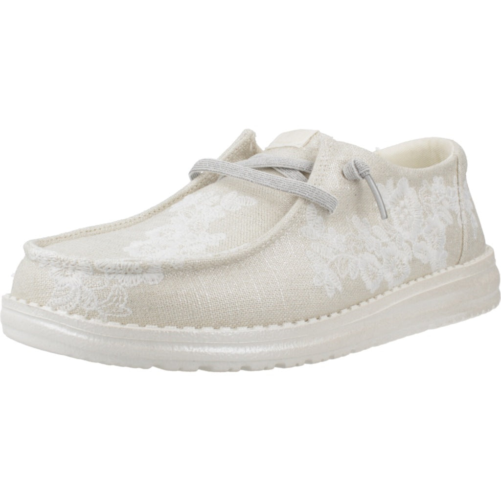 HEY DUDE WENDY FLORAL en color ORO (1)