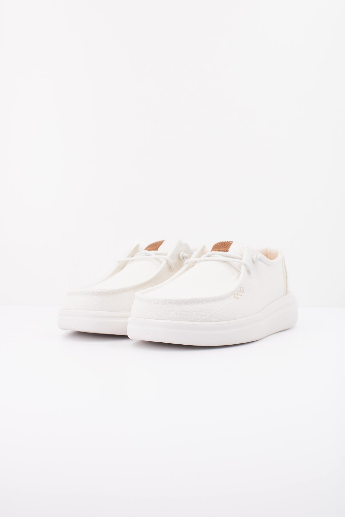 HEY DUDE WENDY RISE CHAMBRAY GRID en color BLANCO (2)