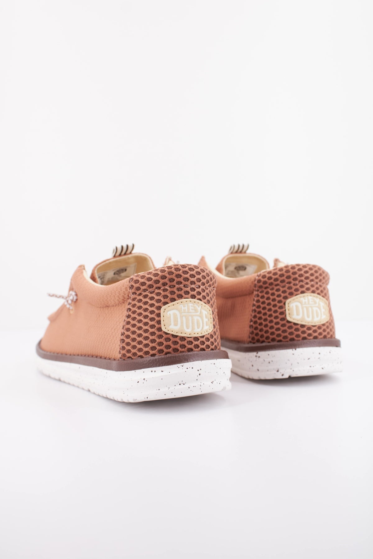 HEY DUDE WALLY MESH NEUTRALS en color MARRON (4)