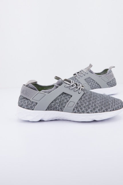 HEY DUDE MISTRAL en color GRIS (2)