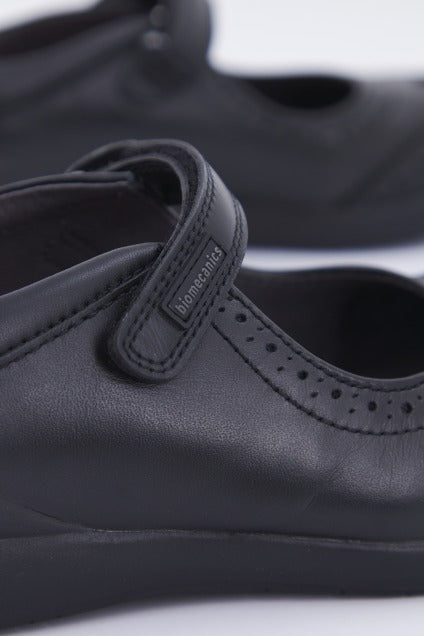 BIOMECANICS en color NEGRO (4)