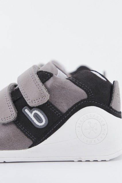 BIOMECANICS en color GRIS (4)