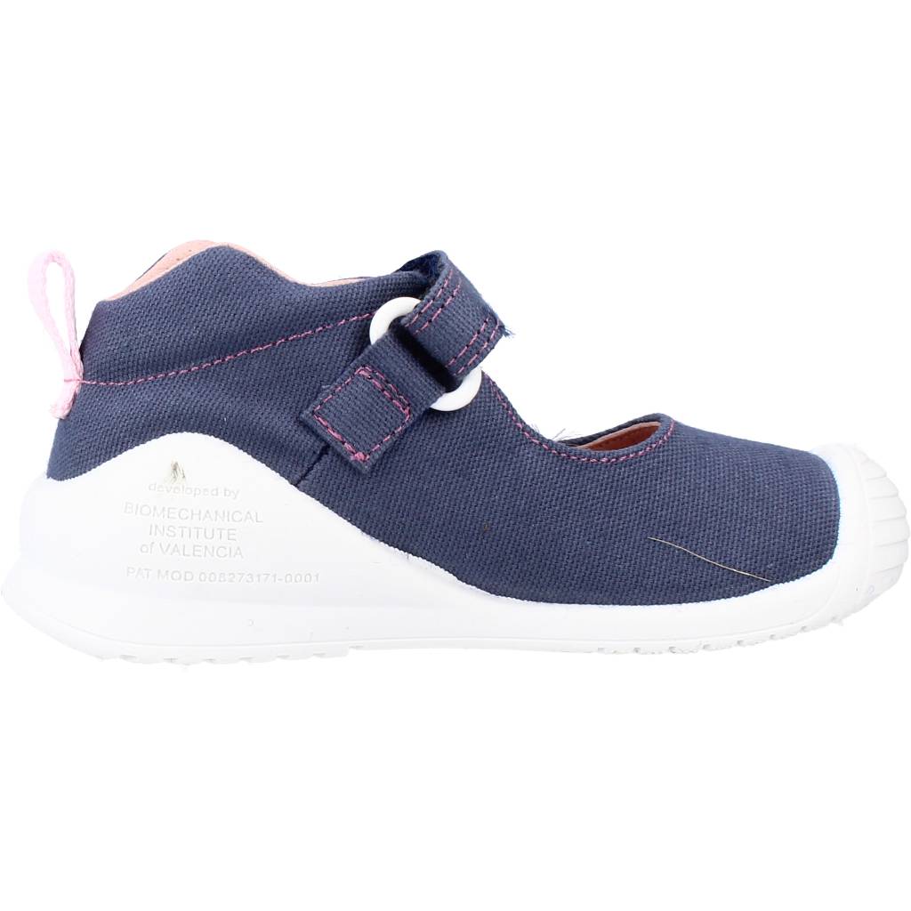 BIOMECANICS B en color AZUL (4)