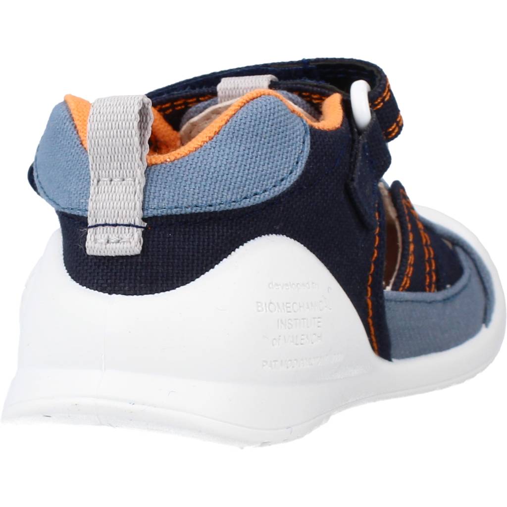 BIOMECANICS B en color AZUL (3)