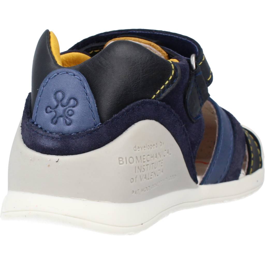 BIOMECANICS B en color AZUL (3)