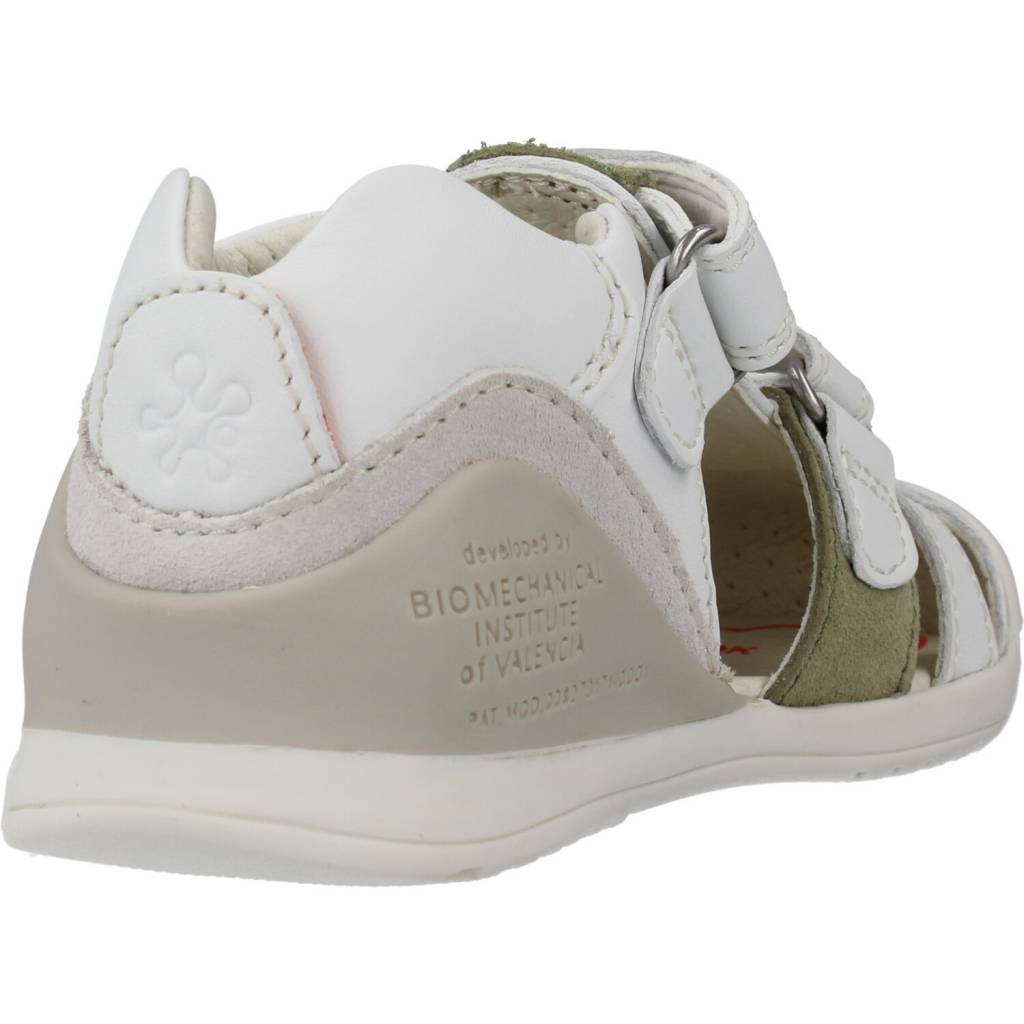 BIOMECANICS B en color BLANCO (3)
